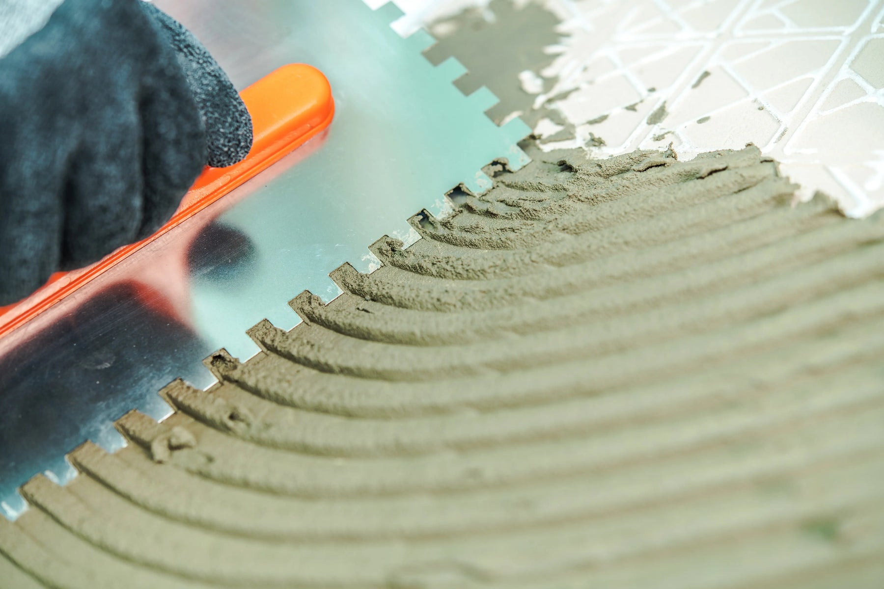 Do You Have to Use a Trowel for Tile?