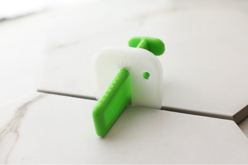 MLT Space & Break Tile Leveling Clips